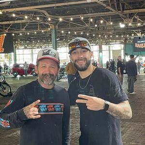 Meet your Posher, Hunter